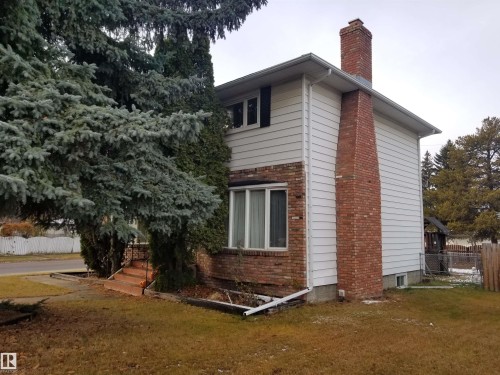 7524 95 Avenue, Edmonton, AB - Outdoor