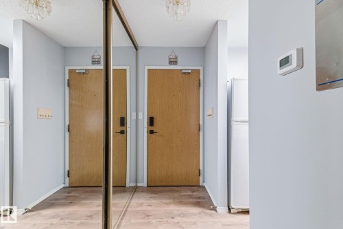 408 10511 19 Avenue, Edmonton, AB - Indoor Photo Showing Other Room