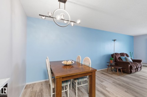 408 10511 19 Avenue, Edmonton, AB - Indoor Photo Showing Dining Room