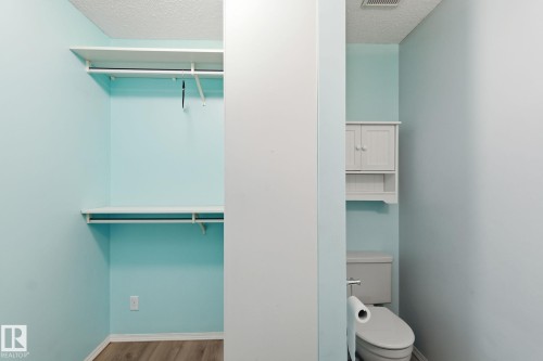 408 10511 19 Avenue, Edmonton, AB - Indoor Photo Showing Bathroom