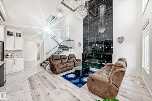 5518 30 Avenue, Beaumont, AB - Indoor