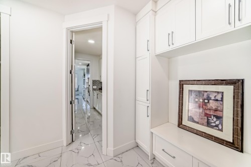 5518 30 Avenue, Beaumont, AB - Indoor Photo Showing Other Room