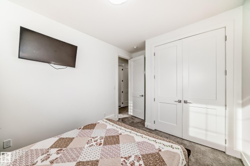 5518 30 Avenue, Beaumont, AB - Indoor Photo Showing Bedroom