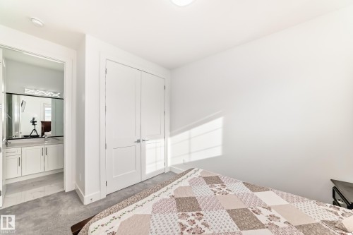 5518 30 Avenue, Beaumont, AB - Indoor Photo Showing Bedroom