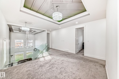 5518 30 Avenue, Beaumont, AB - Indoor Photo Showing Other Room