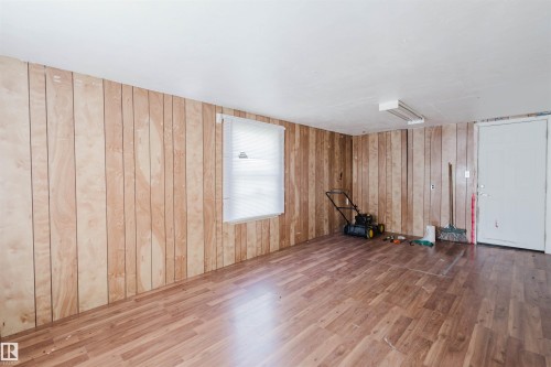 10827 111 Street, Edmonton, AB - Indoor Photo Showing Other Room