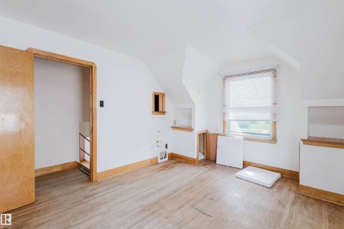 10827 111 Street, Edmonton, AB - Indoor Photo Showing Other Room