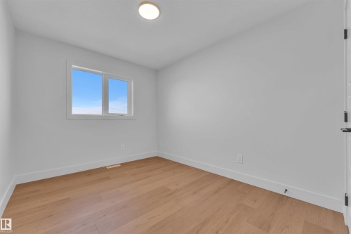 6 Westwyck Link, Spruce Grove, AB - Indoor Photo Showing Other Room