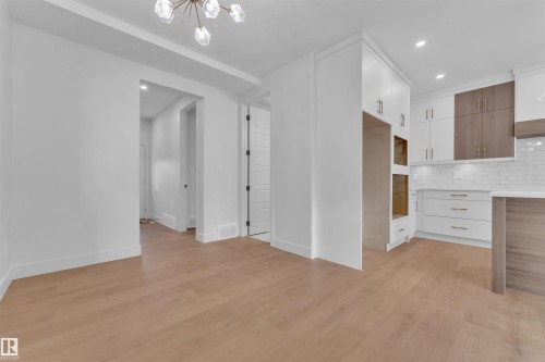 6 Westwyck Link, Spruce Grove, AB - Indoor Photo Showing Kitchen