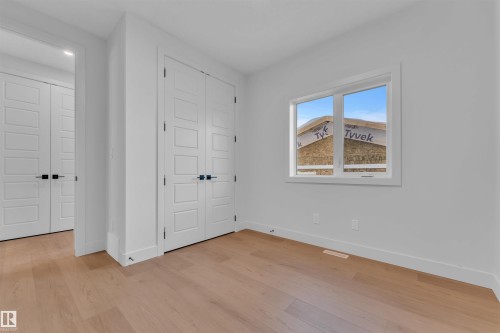 6 Westwyck Link, Spruce Grove, AB - Indoor Photo Showing Other Room