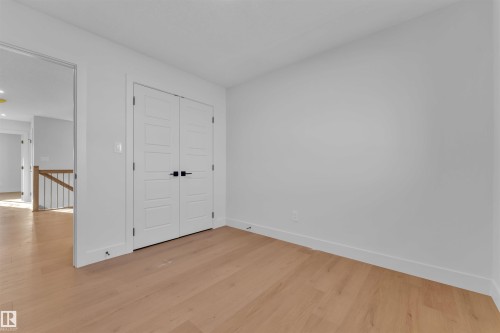 6 Westwyck Link, Spruce Grove, AB - Indoor Photo Showing Other Room