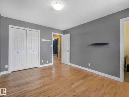 4927 52 Avenue, Bon Accord, AB - Indoor