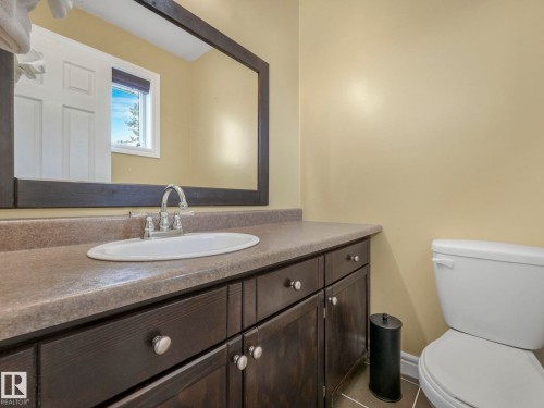 4927 52 Avenue, Bon Accord, AB - Indoor Photo Showing Bathroom