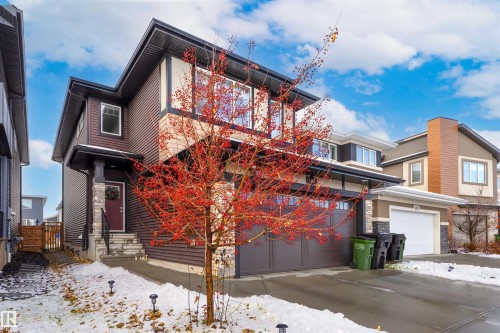 2330 Kelly Circle, Edmonton, AB - Outdoor