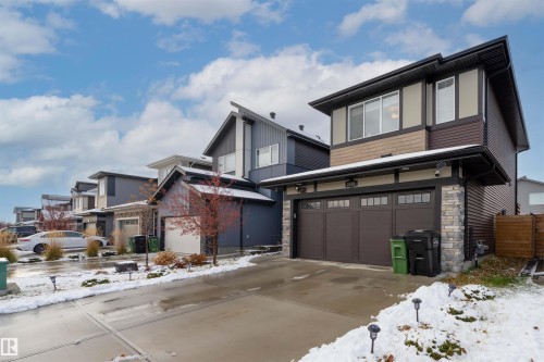 2330 Kelly Circle, Edmonton, AB - Outdoor