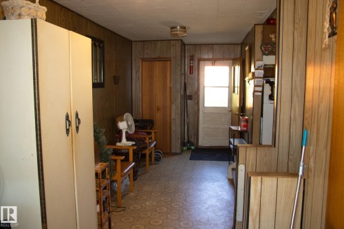 5118 47 Ave, St. Paul Town, AB - Indoor Photo Showing Other Room