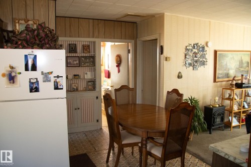 5118 47 Ave, St. Paul Town, AB - Indoor Photo Showing Dining Room