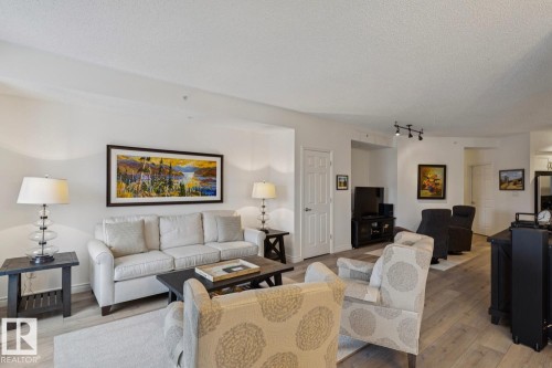 507 10108 125 Street, Edmonton, AB - Indoor Photo Showing Living Room