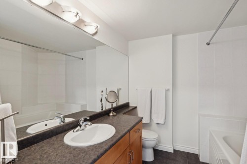 507 10108 125 Street, Edmonton, AB - Indoor Photo Showing Bathroom