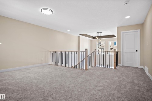 3910 41 Avenue, Beaumont, AB - Indoor Photo Showing Other Room