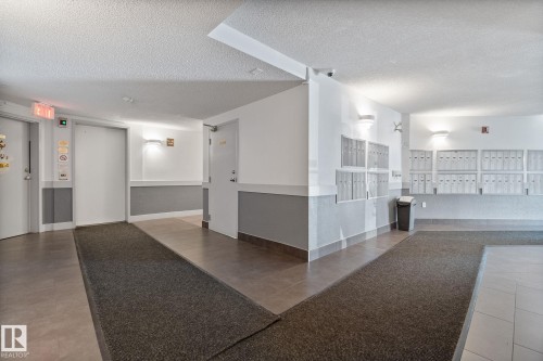 304 2508 50 Street, Edmonton, AB - Indoor Photo Showing Other Room