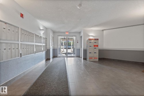 304 2508 50 Street, Edmonton, AB - Indoor Photo Showing Other Room