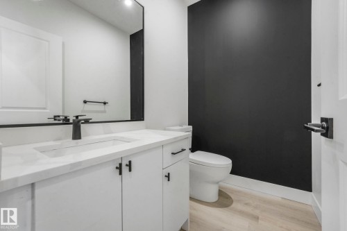 3518 42 Ave Avenue, Beaumont, AB - Indoor Photo Showing Bathroom