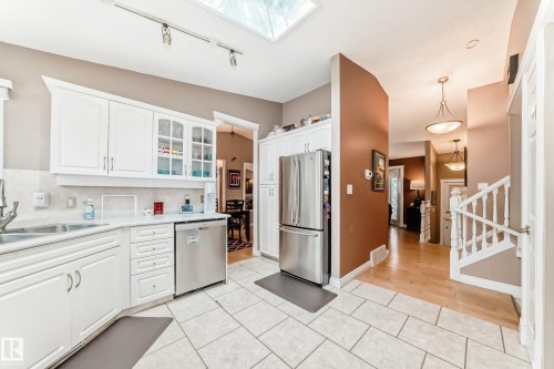 318 Dechene Road, Edmonton, AB - Indoor Photo Showing Other Room