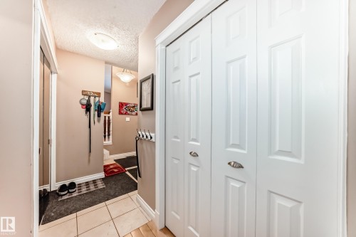 318 Dechene Road, Edmonton, AB - Indoor Photo Showing Other Room