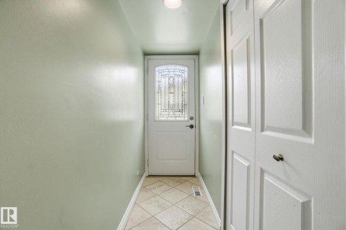 5361 65 Street, Redwater, AB - Indoor Photo Showing Other Room