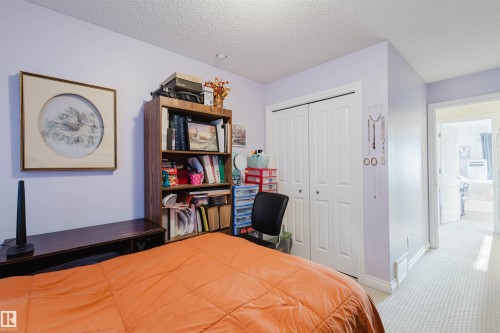 1517 Rutherford Road, Edmonton, AB - Indoor Photo Showing Bedroom