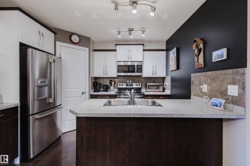 1517 Rutherford Road, Edmonton, AB - Indoor Photo Showing Kitchen With Double Sink
