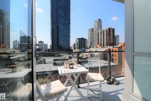 801 10238 103 Street, Edmonton, AB - Outdoor