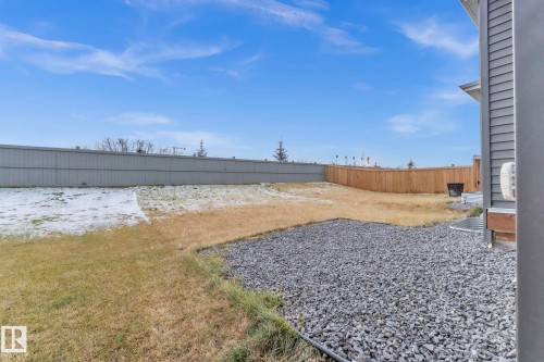 22007 80 Avenue, Edmonton, AB - Outdoor