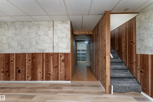 2909 139 Avenue, Edmonton, AB - Indoor Photo Showing Other Room