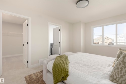 20620 43 Avenue, Edmonton, AB - Indoor Photo Showing Bedroom