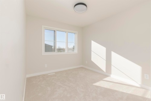 20620 43 Avenue, Edmonton, AB - Indoor Photo Showing Other Room