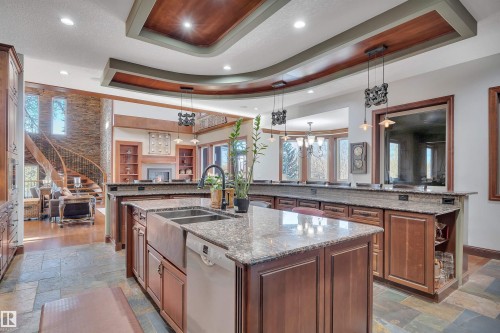 148 Windermere Crescent, Edmonton, AB - Indoor Photo Showing Kitchen With Double Sink