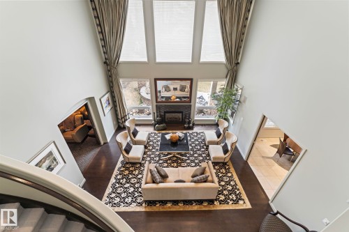 473 Heffernan Drive, Edmonton, AB - Indoor With Fireplace