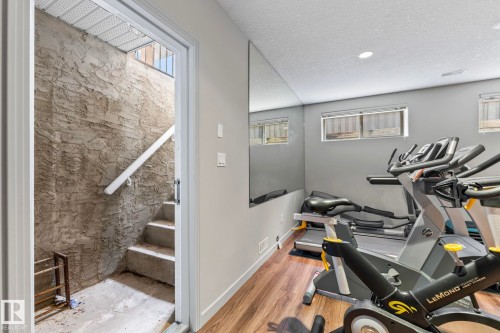 473 Heffernan Drive, Edmonton, AB - Indoor Photo Showing Gym Room