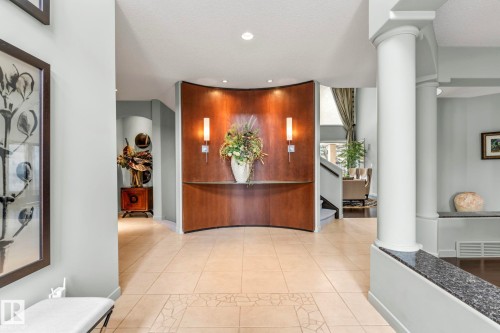 473 Heffernan Drive, Edmonton, AB - Indoor Photo Showing Other Room