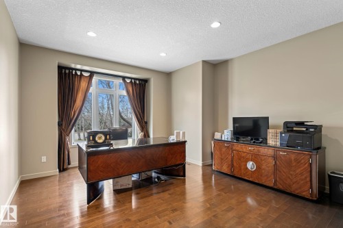 473 Heffernan Drive, Edmonton, AB - Indoor Photo Showing Office