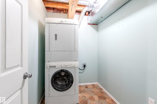 4826 Terwillegar Common, Edmonton, AB - Indoor Photo Showing Laundry Room