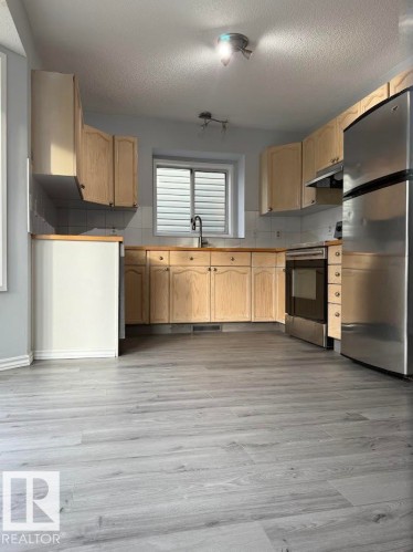 6016 189 Street, Edmonton, AB - Indoor Photo Showing Kitchen