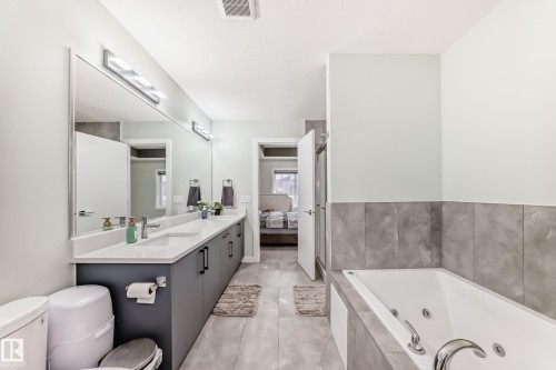 3621 41 Avenue, Beaumont, AB - Indoor Photo Showing Bathroom