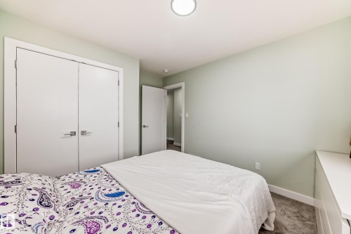 3621 41 Avenue, Beaumont, AB - Indoor Photo Showing Bedroom