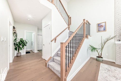 3621 41 Avenue, Beaumont, AB - Indoor Photo Showing Other Room