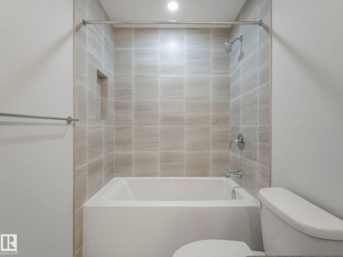 9311 152 Street, Edmonton, AB - Indoor Photo Showing Bathroom