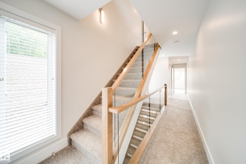 14005 105 Avenue, Edmonton, AB - Indoor Photo Showing Other Room