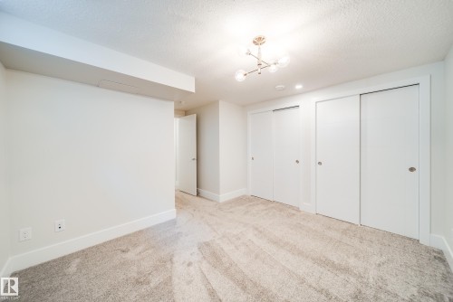 14005 105 Avenue, Edmonton, AB - Indoor Photo Showing Other Room